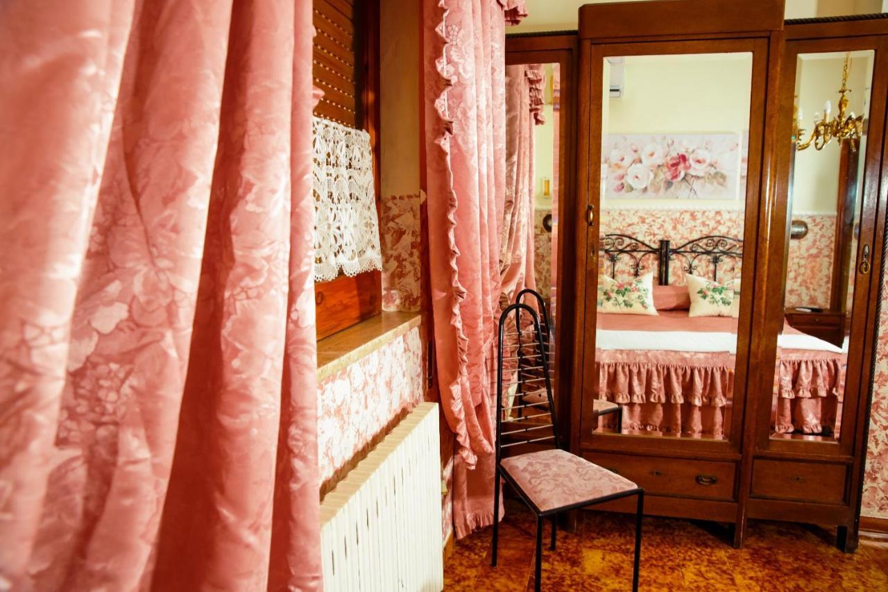 Bed & Breakfast Santa Fara Барі Екстер'єр фото