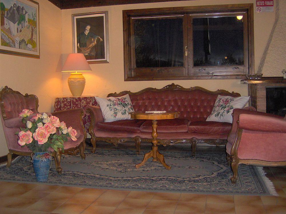 Bed & Breakfast Santa Fara Барі Екстер'єр фото