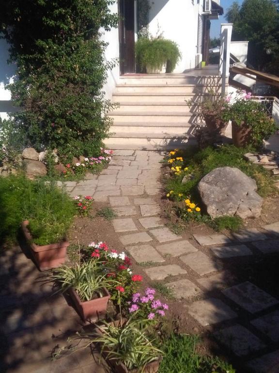 Bed & Breakfast Santa Fara Барі Екстер'єр фото