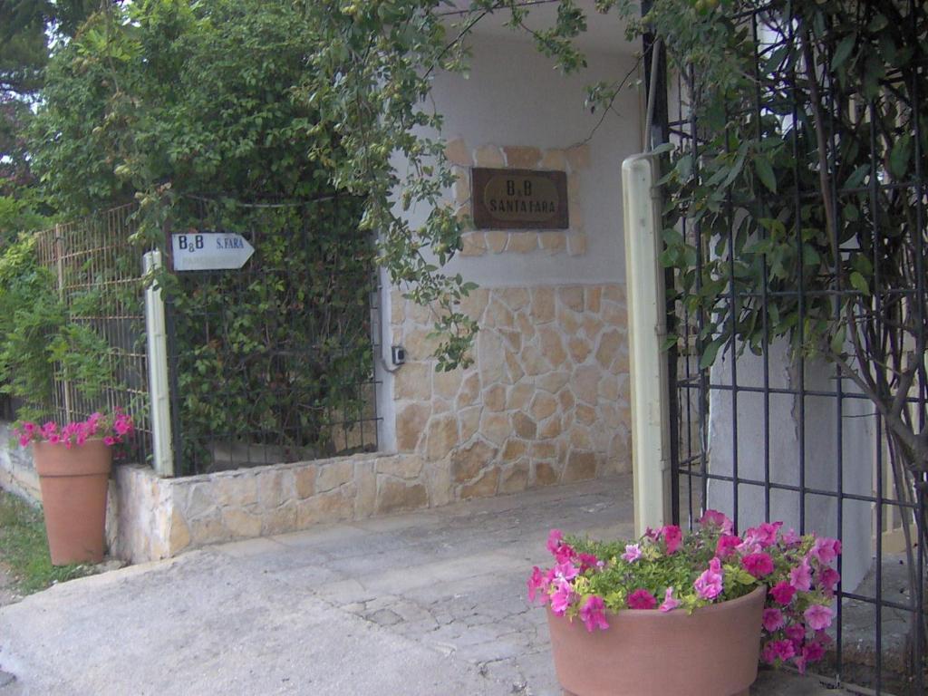 Bed & Breakfast Santa Fara Барі Екстер'єр фото